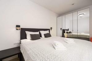 2 Schlafzimmer, Bügeleisen/Bügelbrett, WLAN, Bettwäsche