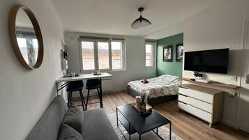 1 chambre, bureau, Wi-Fi, draps fournis