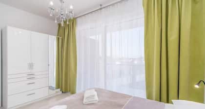 Stylish Apartment with Balcony | Close to the Beach, Parking