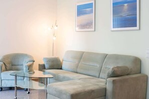 TV - Morskie Oko 77D Międzyzdroje | Practical Apartment | Beach | Balcony (Miedzyzdroje)