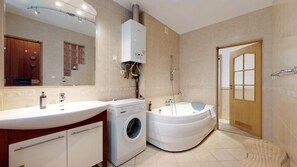 Douche, sèche-cheveux