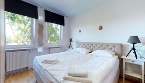 1 bedroom, iron/ironing board, WiFi, bed sheets