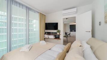 1 chambre, fer et planche à repasser, Wi-Fi, draps fournis