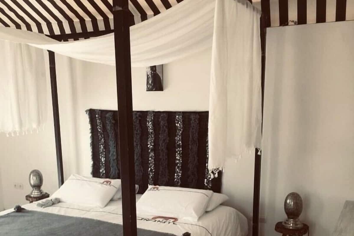 Deluxe Tent