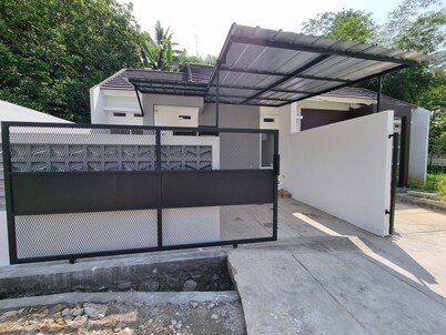 Disewakan rumah di Green Dramaga Bogor 3jt Fully Furnished per month