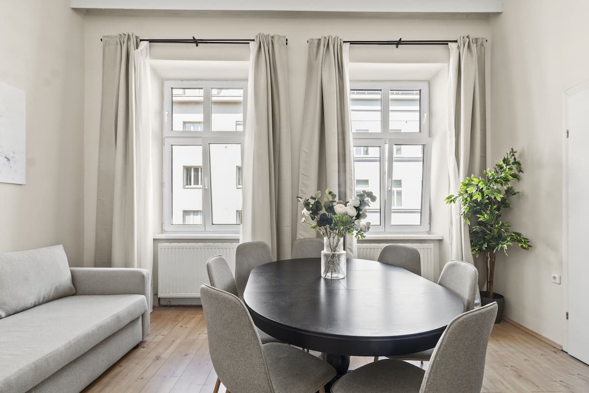 Departamento (1) | 2 habitaciones, decoración personalizada y muebles diferentes
