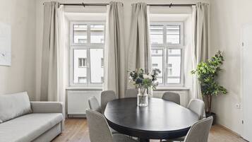 Apartment (1) | Individuell dekoriert, individuell eingerichtet