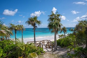 Accommodatie ligt op het strand
