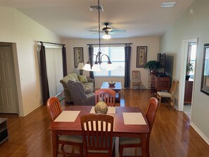 Interior - Cozy Rental in The Villages, Pet-Friendly, Close to Shopping & Golf Cart! (The Villages)