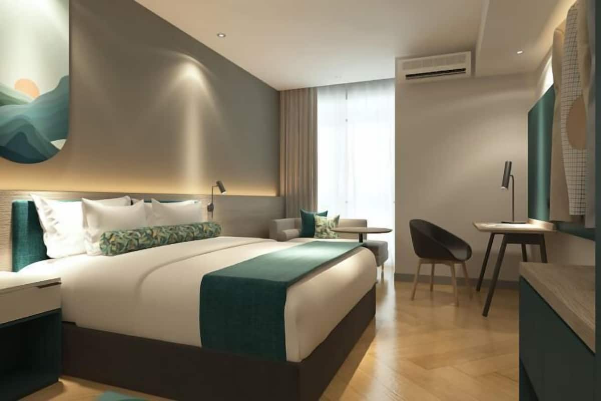 1 bedroom, in-room safe, desk, laptop workspace