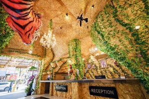 Reception - Tiger Complex Hotel (Patong)
