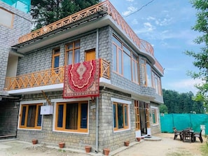 Exterior - Farm Stay with Mountain View
 (Manali)