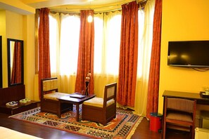 Quarto casal luxo | Wi-Fi de cortesia