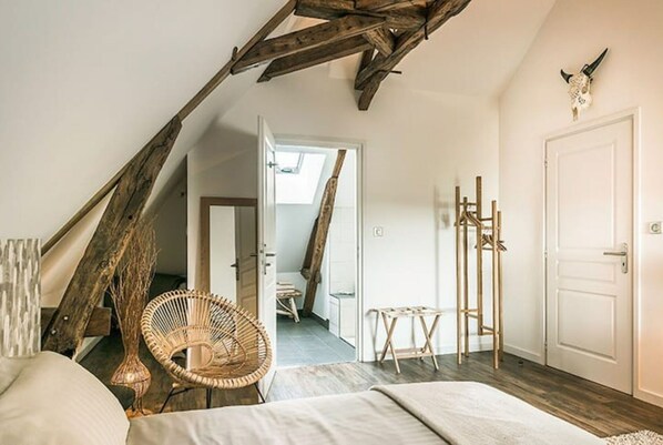 5 bedrooms, WiFi, bed sheets - Bienvenue à Sancerre (Saint-Satur)