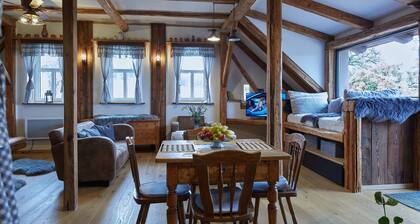 "Kudrnáč X Large Apartments sleeps 7 