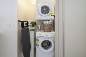 Interior - Airlie Beach Resort-Style Coastal Living at Paradise Palms (Airlie Beach)