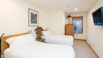 Leilighet, 1 soverom | 1 soverom, strykejern/-brett og wi-fi (inkludert)