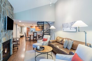 Apartment, 3 Schlafzimmer | Wohnbereich