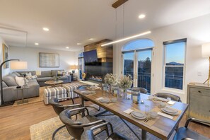 Condo, 4 Bedrooms | Private kitchen | Fridge, oven, coffee/tea maker - Bear Creek Lodge 412 4 Bedroom Condo by Alpine Lodging Telluride (Telluride)