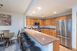 Condo, 2 Bedrooms | Private kitchen - Bear Creek Lodge 106 2 Bedroom Condo by Alpine Lodging Telluride (Telluride)