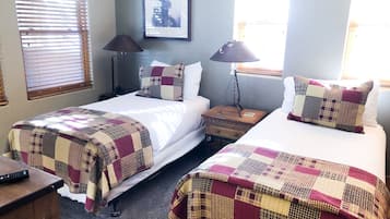 Condo, 1 Bedroom | 1 bedroom, iron/ironing board, free WiFi