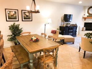 Condo, 2 Bedrooms | Dining - Bear Creek Lodge 111 2 Bedroom Condo by Alpine Lodging Telluride (Telluride)