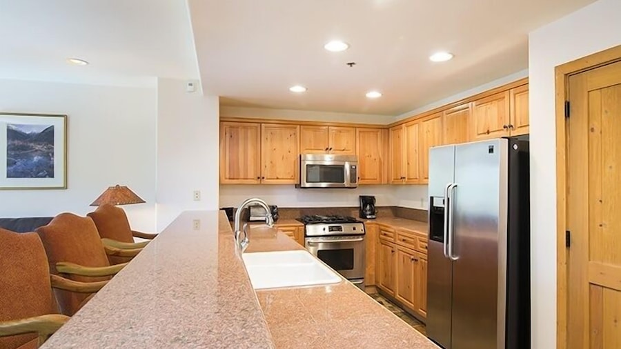 Bear Creek Lodge 208a 1 Bedroom Condo by Alpine Lodging Telluride