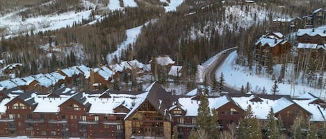 Condo, 2 chambres | Extérieur