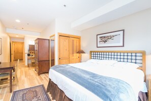 Condo, 2 Bedrooms | 2 bedrooms, iron/ironing board, free WiFi - Bear Creek Lodge 305ab 2 Bedroom Condo by Alpine Lodging Telluride (Telluride)