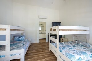 Villa, plusieurs chambres | 10 chambres, Wi-Fi gratuit