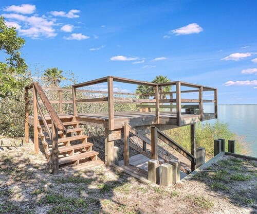 Clifton Cottage 6031rpe 1 Bedroom Cottage by RedAwning