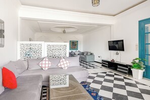 Smart TV, video games - Étage RDC Villa vu sur mer (El Jadida)