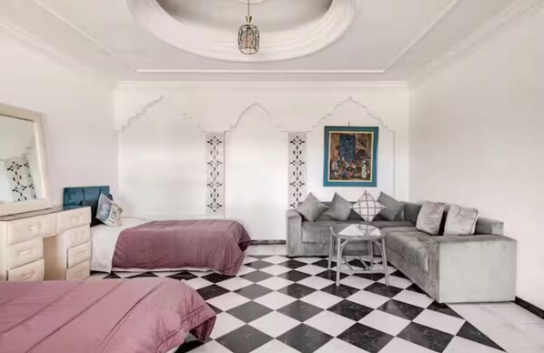 2 chambres, lit parapluie, Wi-Fi, draps fournis