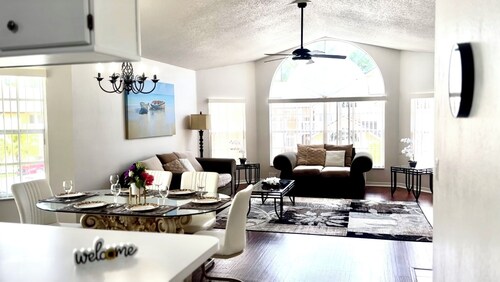 	Resort-Style 3BR Condo