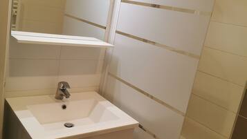 Handtücher, Toilettenpapier