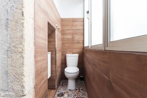 Shower - Downtown Design by Homing (Lisbon)