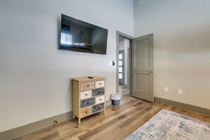 House (3 Bedrooms) | Interior - Modern Canyon Lake Vacation Home w/ Furnished Deck (Canyon Lake)