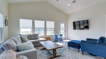 House (3 Bedrooms) | Front of property