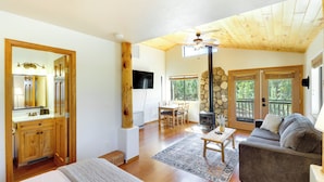 บ้านพั ก (3 Bedrooms) | ภายใน