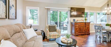 Apartment (2 Bedrooms) | Front of property