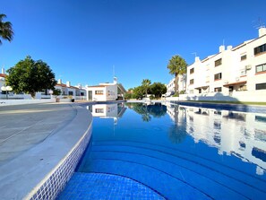 Outdoor pool - Albufeira Harmony With Pool by Homing (Albufeira)