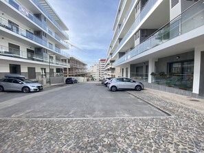 Property grounds - Quarteira Modern by Homing (Loulé)