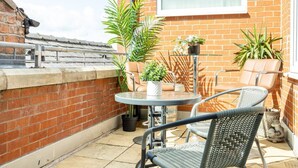 Outdoor dining - The Withington
 (Withington)