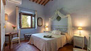 6 Schlafzimmer, Bügeleisen/Bügelbrett, kostenloses WLAN, Bettwäsche