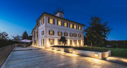 Villa Boemia 10, Emma Villas