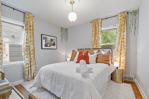 3 slaapkamers, een bureau, gratis wifi, beddengoed