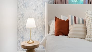 3 quartos, escrivaninha, Wi-Fi de cortesia, roupa de cama