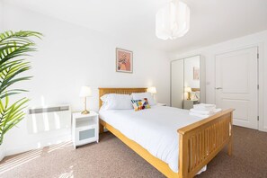 2 bedrooms, iron/ironing board, WiFi, bed sheets - Chorlton Place
 (Chorlton-cum-Hardy)