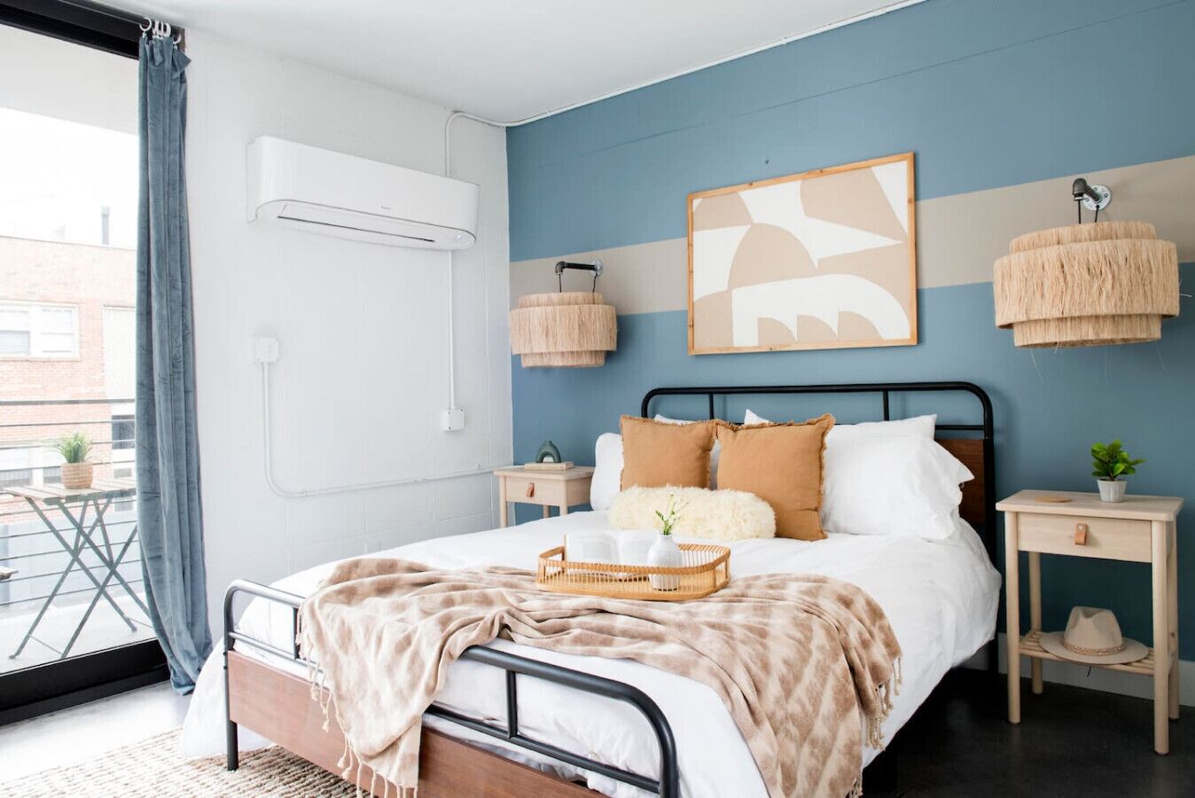 Skrivebord, strygejern/strygebræt, Wi-Fi, sengetøj