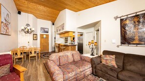 スマートテレビ、暖炉